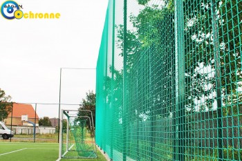 Siatki Mrągowo - Siatka ochronna - ogrodzenie boiska sportowego - 8x8, 5mm dla terenów Mrągowa